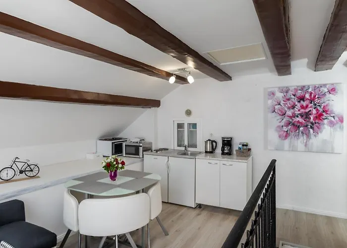 Апартаменты Old Town Charming Nest Дубровник